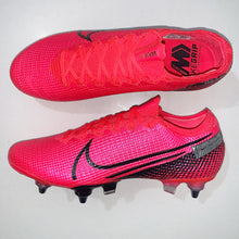 Load image into Gallery viewer, Nike Mercurial Vapor 13 SG PRO &#39;Future Lab&#39; (Player Issue)
